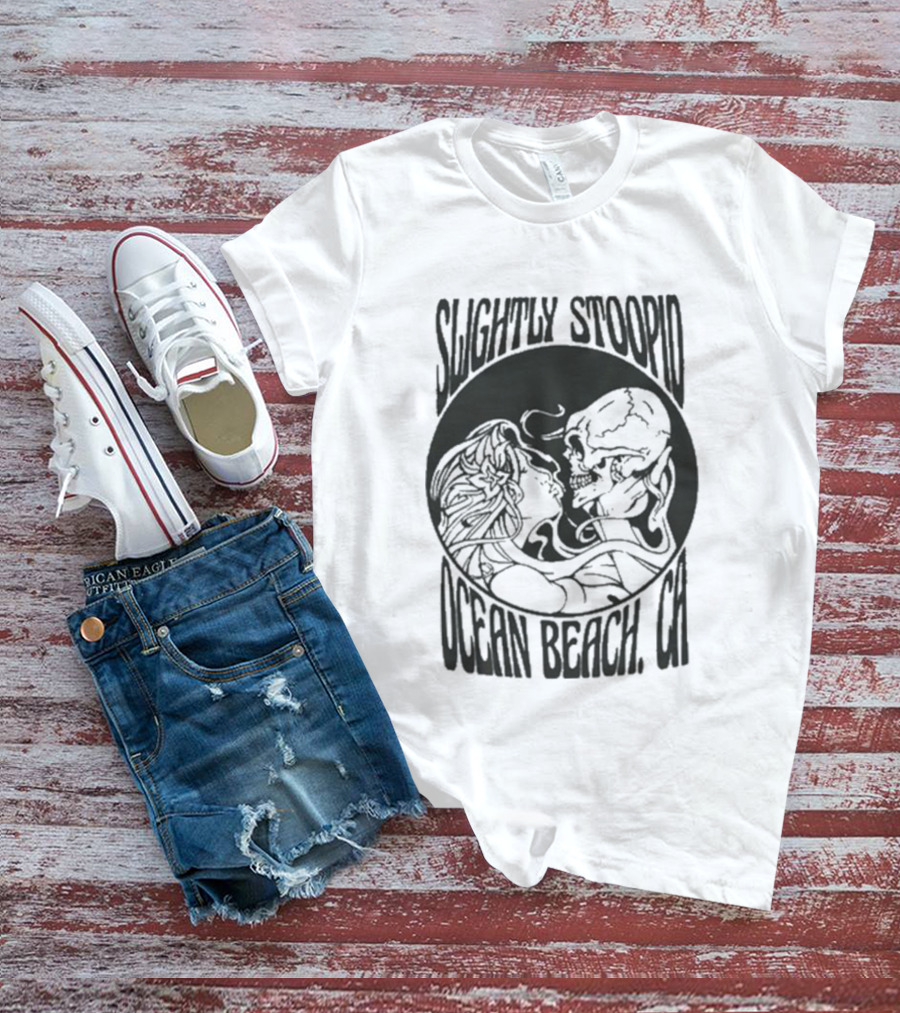 Slightly Stoopid Ocean Beach Skull Kiss T-Shirt