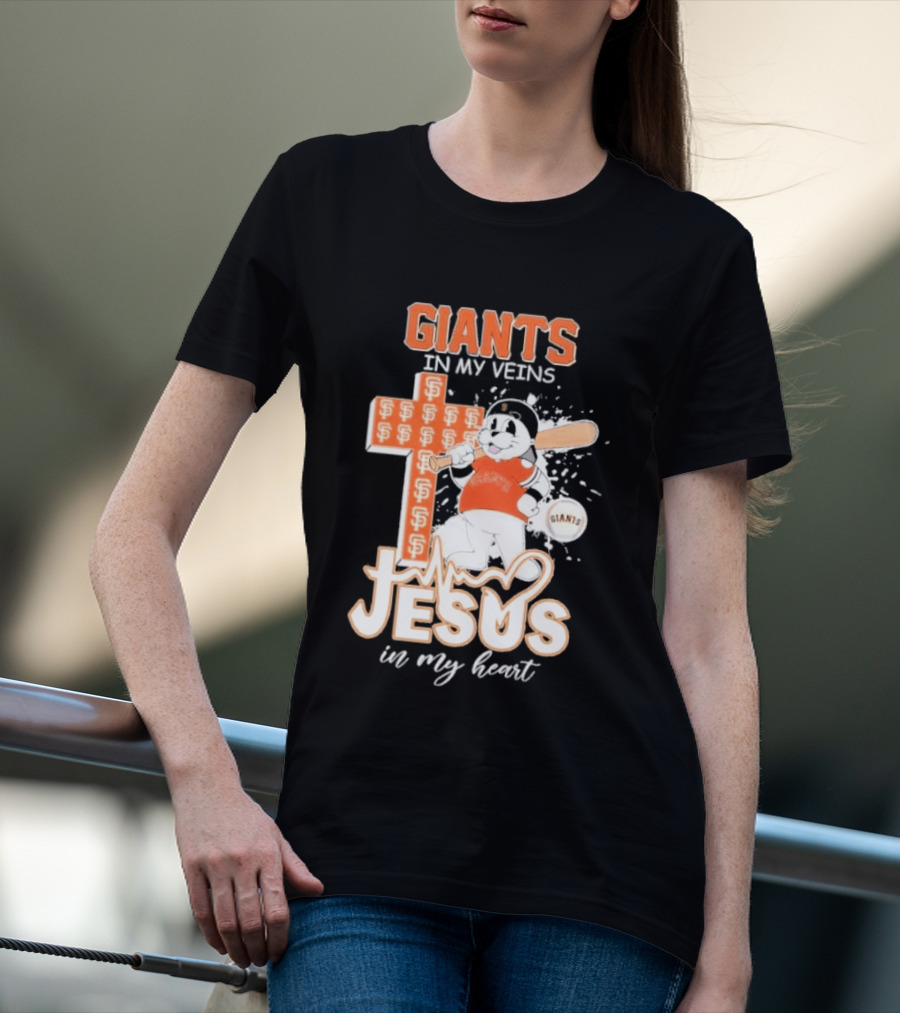 San Francisco Giants In My Veins Jesus In My Heart Baseball Cross Panda T-Shirt
