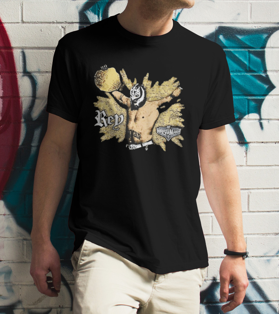 WWE Rey Mysterio WrestleMania Masked Luchador Iconic Pose T-Shirt