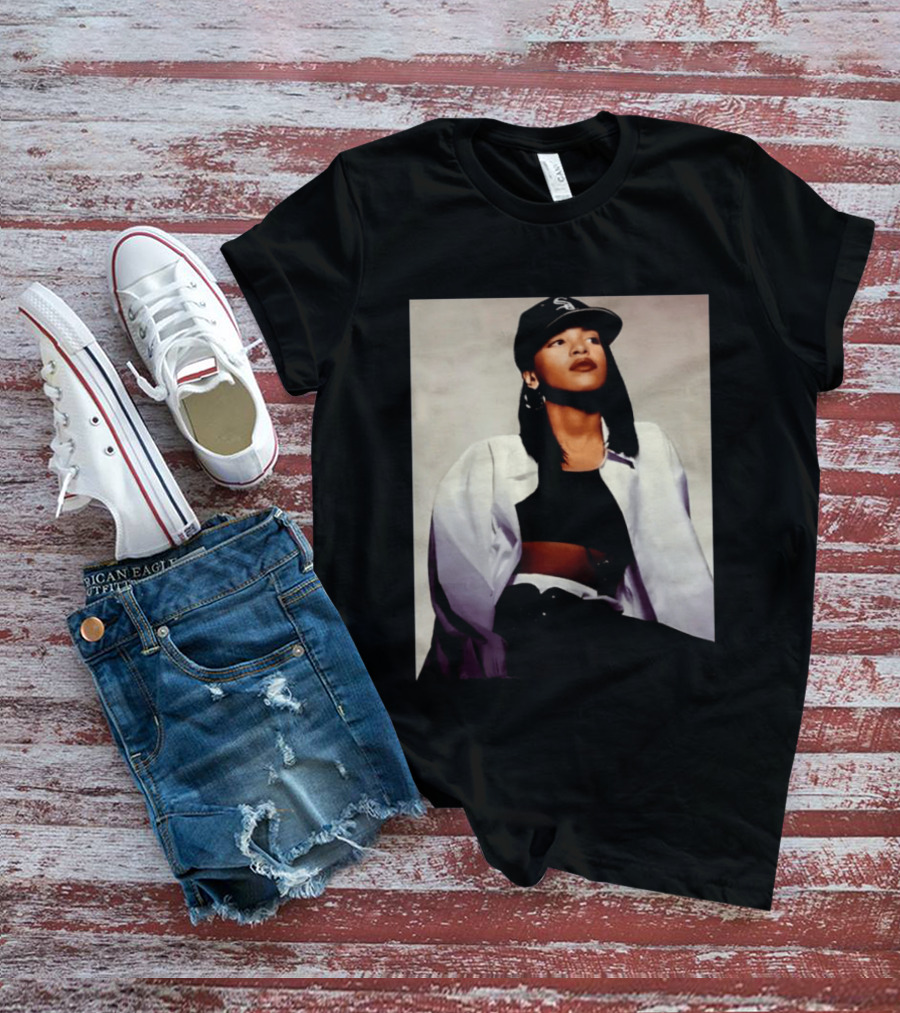 Sacai Aaliyah Black Cap White Sox T-Shirt
