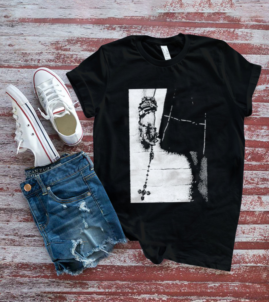The Pretty Reckless Rosary Baphomet XScreaming T-Shirt
