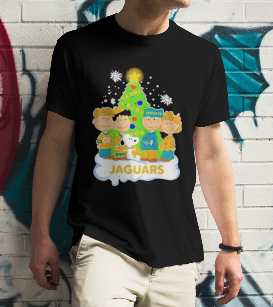 Jacksonville Jaguars Snoopy Peanuts Christmas Tree Celebration T-Shirt