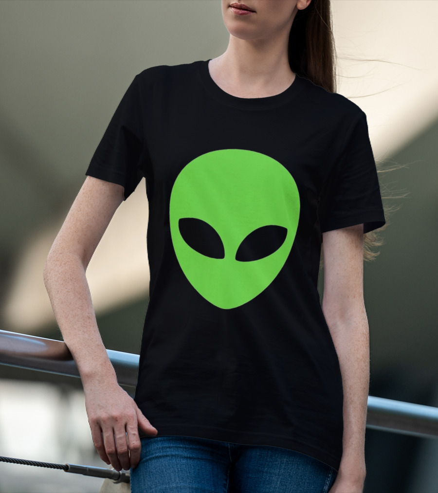 Balenciaga 2020 Alien Green Face Black Eyes T-Shirt