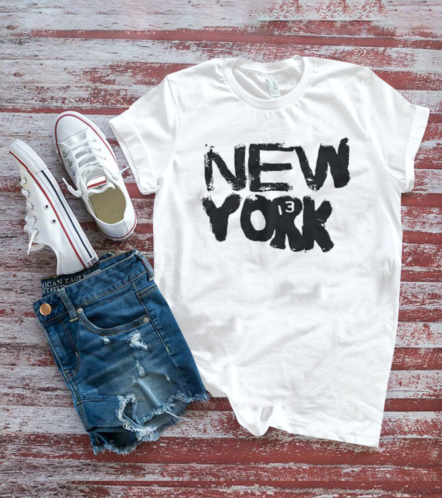 New York The Miniature Wife Lulu 13 T-Shirt