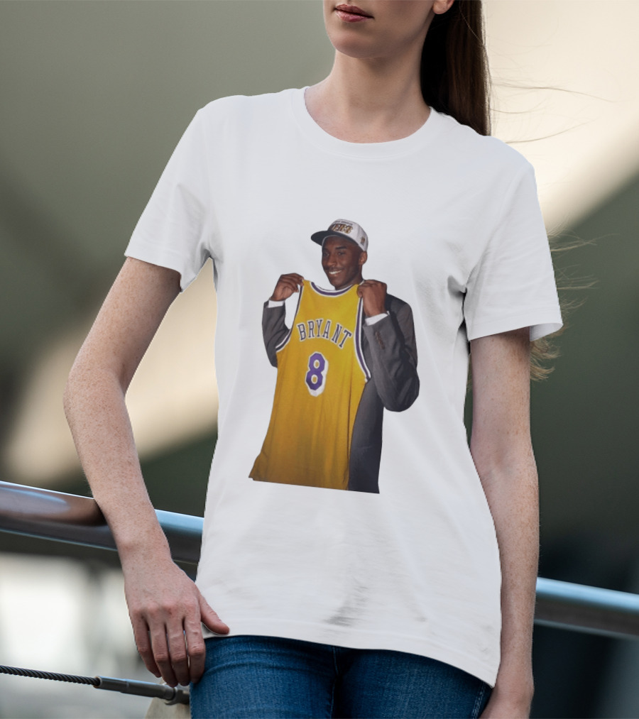 Bryant 8 Lakers Jersey Iconic Kobe Image T-Shirt