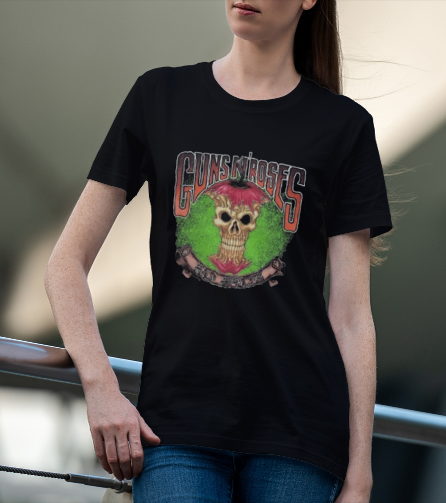 Guns N Roses Bad Apple Skull Use Your Illusion Tour 1991 1993 T-Shirt