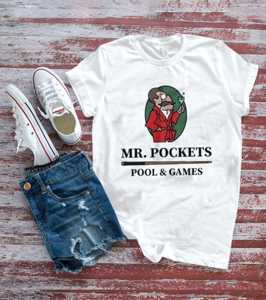 Mr. Pockets Pool And Games Iconic Gentleman With Martini And Cue T-Shirt
