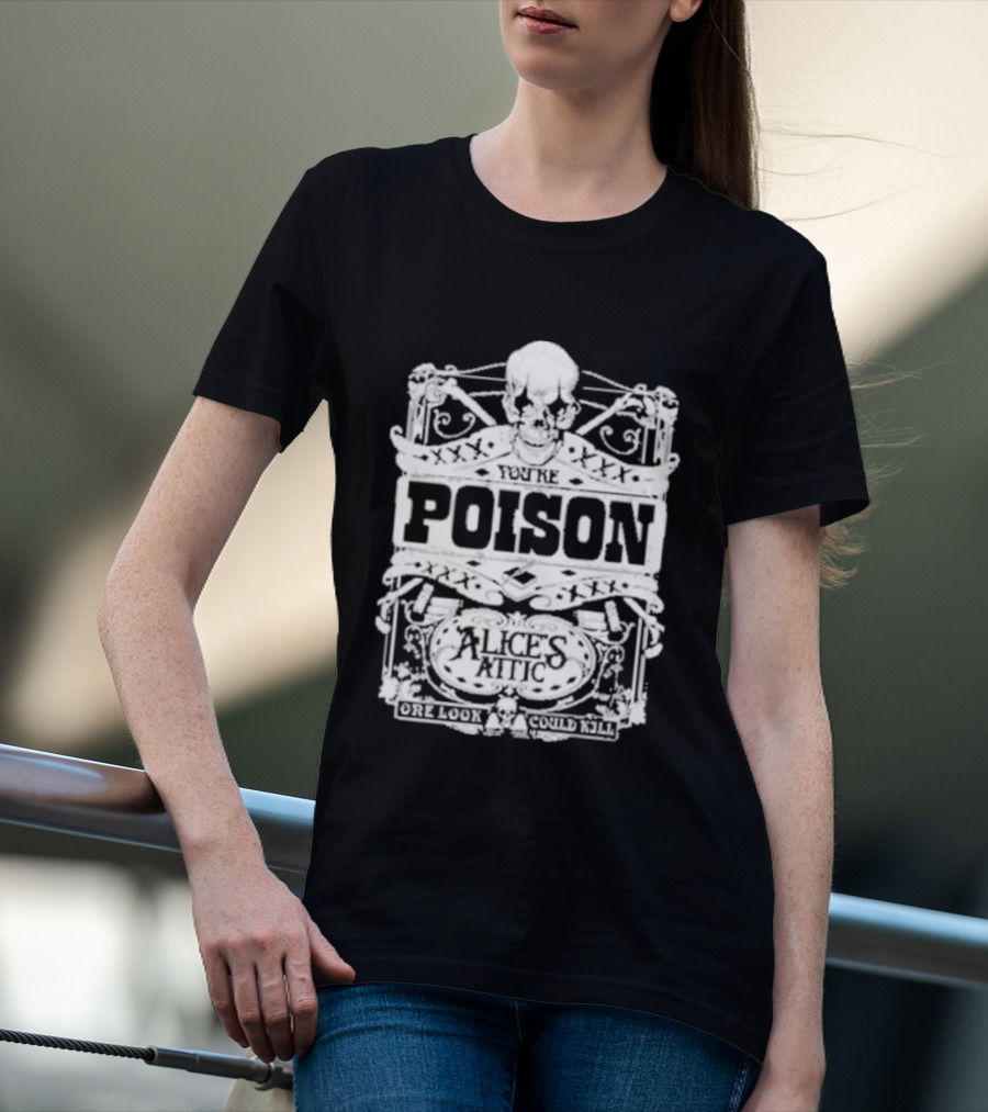 Alice Cooper Poison Attic Skull Motif T-Shirt