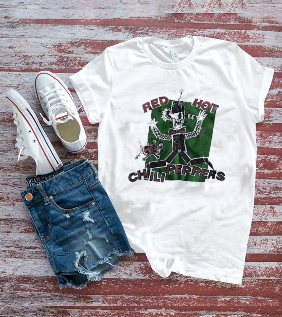 Red Hot Chili Peppers Puppet Skeleton Art With Bowtie And Top Hat T-Shirt