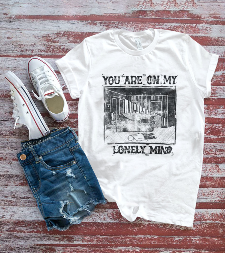 You Are On My Lonely Mind Vintage Country House Scene T-Shirt
