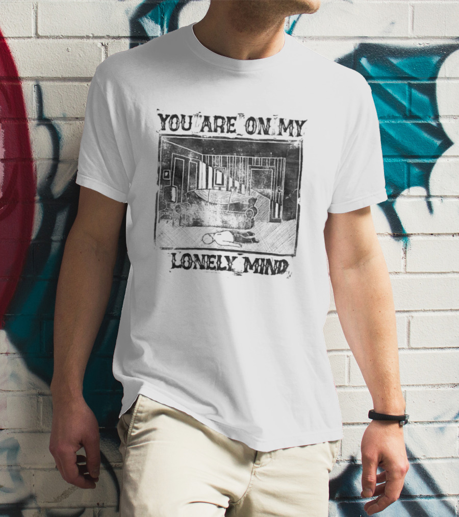 You Are On My Lonely Mind Vintage Country House Scene T-Shirt