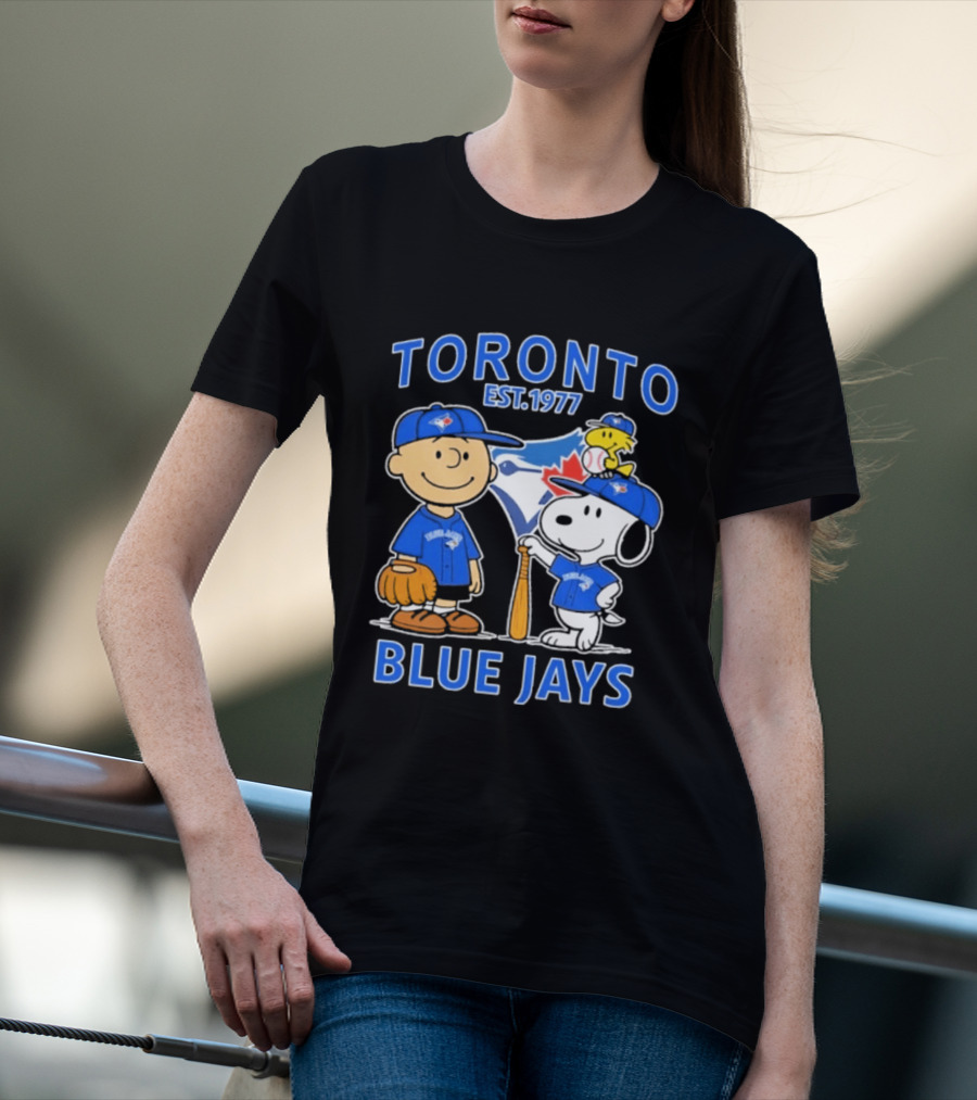 Toronto Est 1977 Blue Jays Snoopy Charlie Brown Woodstock T-Shirt
