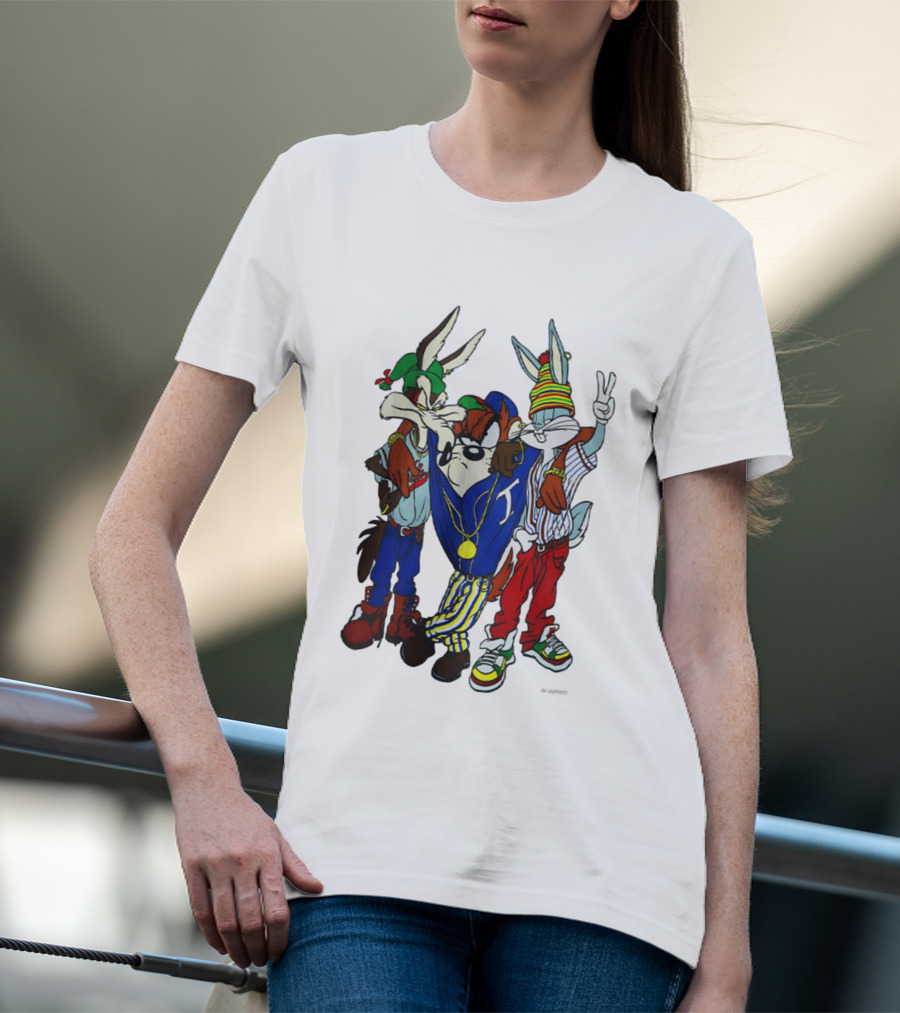 Rare Looney Tunes Hip Hop Bugs Taz Wile E Coyote Peace Sign Pose T-Shirt