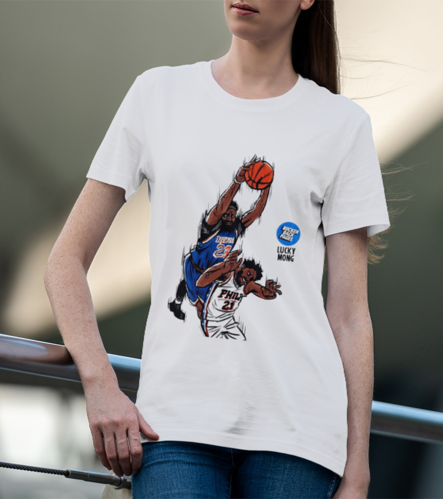 Knicks Vs 76ers Game 4 Iconic Moment Joel Embiid Mitchell Robinson NBA Matchup T-Shirt
