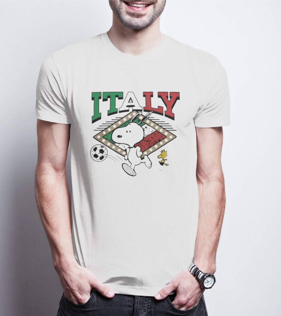 Italy Snoopy Woodstock Peanuts Soccer Team T-Shirt