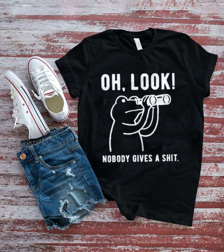 Oh Look Nobody Gives A Shit Indifferent Frog With Binoculars T-Shirt