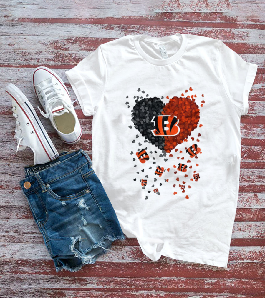 Cincinnati Bengals Heart 2026 Football Fan Love Collection T-Shirt