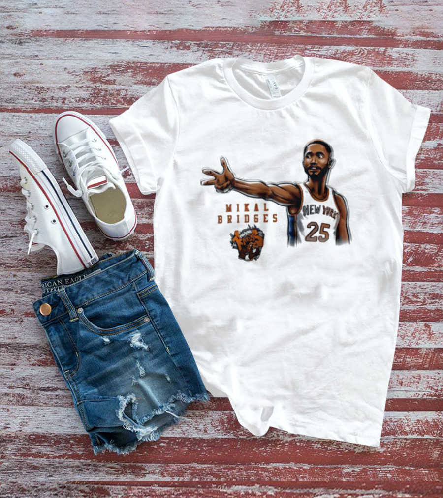 Mikal Bridges New York Knicks 25 Basketball Pose T-Shirt