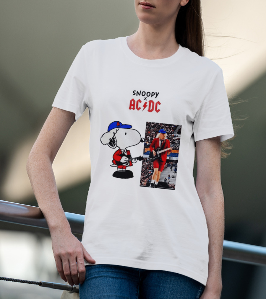 Snoopy Peanuts AC DC Angus Young Rock Concert T-Shirt