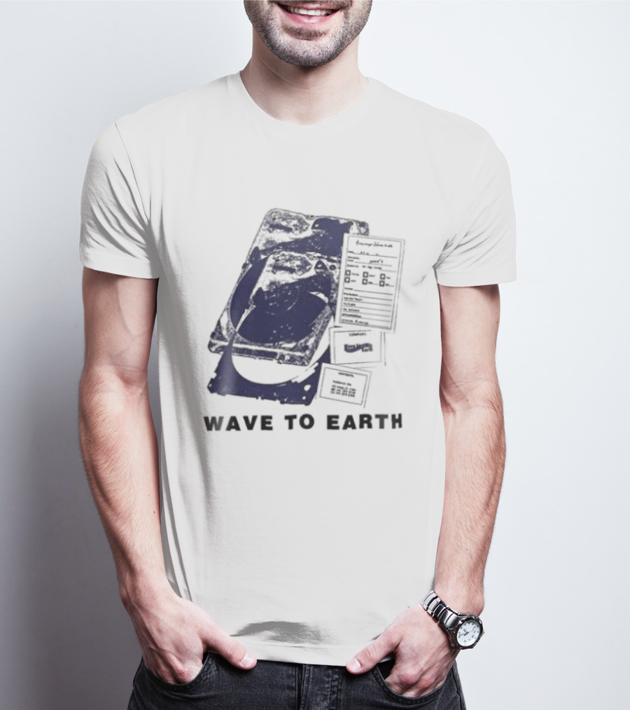 Wave To Earth Vintage Cassette Player Aesthetic T-Shirt