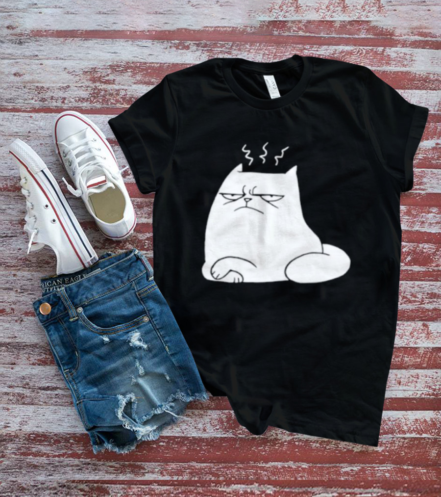 Judgement Cat Grumpy Steaming Expression T-Shirt