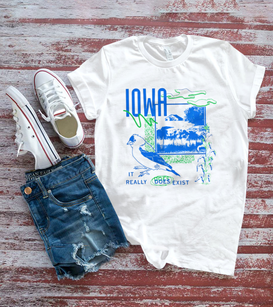 Iowa It Really Does Exist 90s Style Scenic Landscape Bird And Cornfield T-Shirt