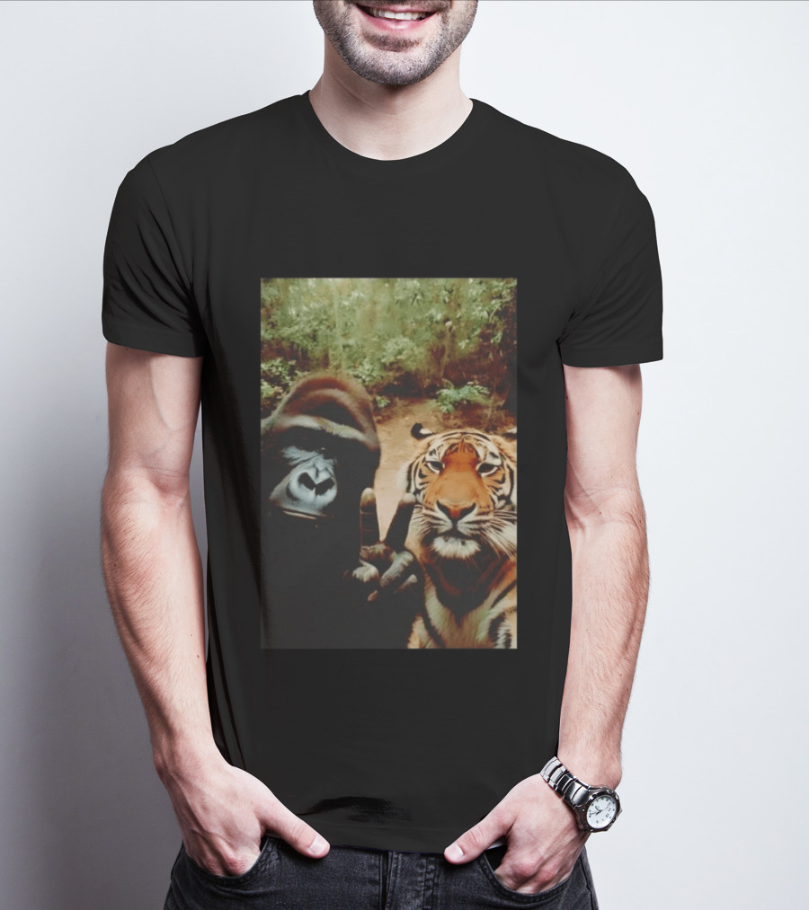 Gorilla And Tiger Peace Selfie Hi T-Shirt