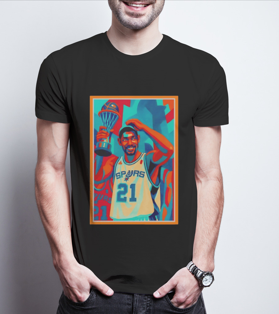 Tim Duncan San Antonio Spurs 21 Holding Trophy Victory Celebration T-Shirt