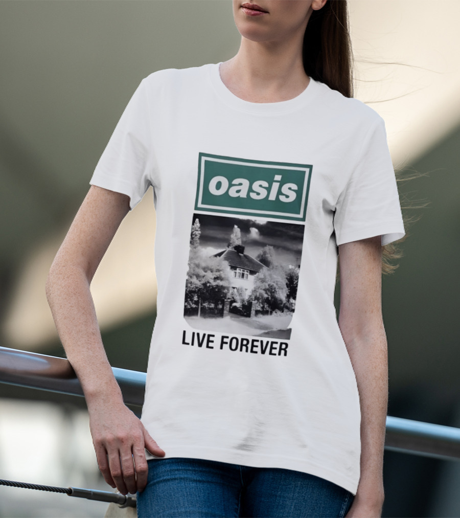Oasis Live Forever Black And White House Image T-Shirt