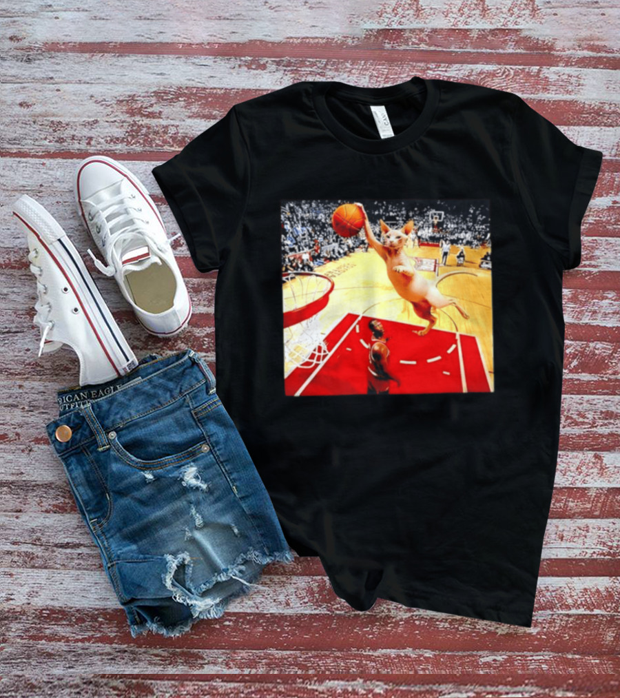 Sphynx Cat Slam Dunk Basketball Scene With Crowd T-Shirt