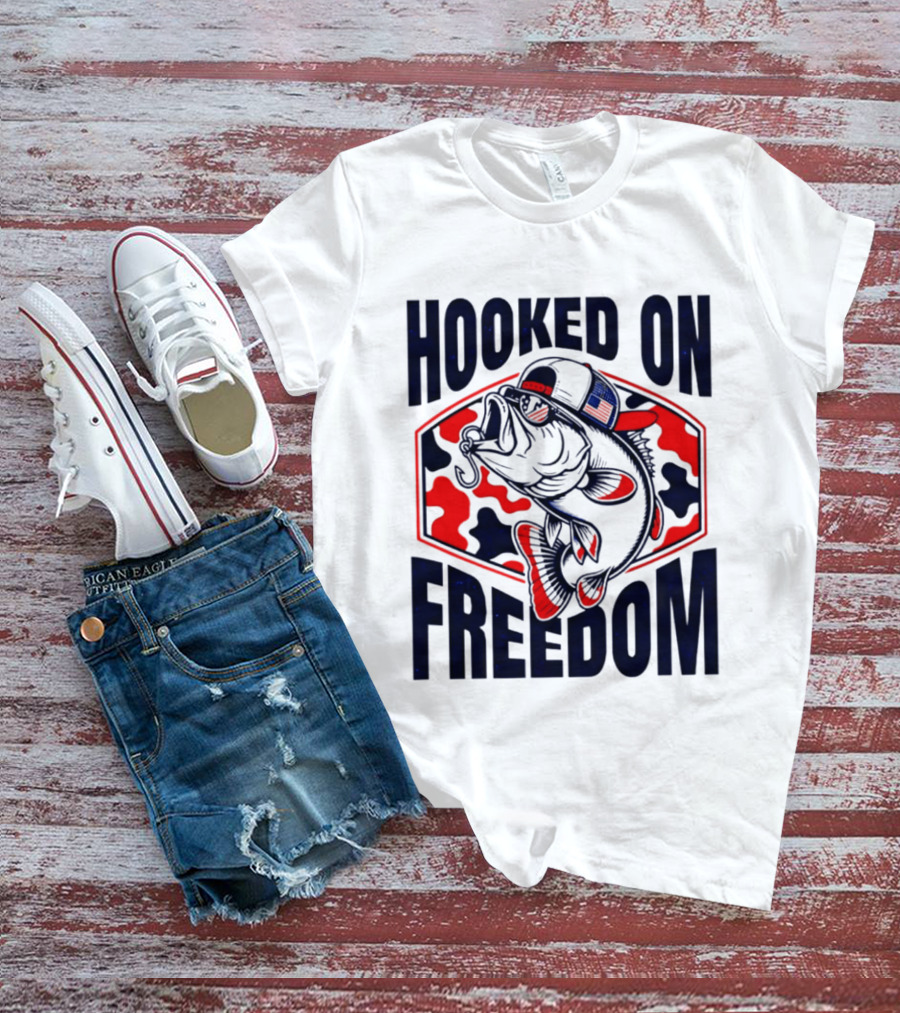 Hooked On Freedom Patriotic Fish Camo Hat T-Shirt