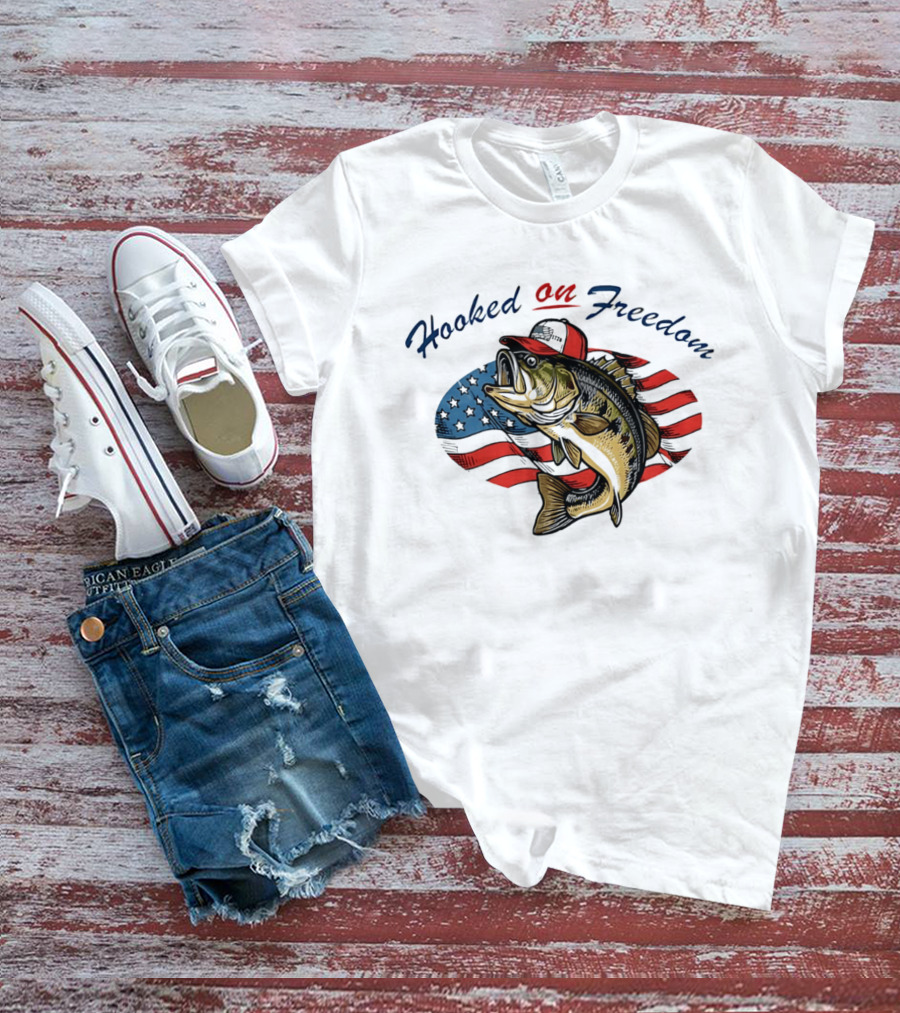 Hooked On Freedom Fish American Flag T-Shirt