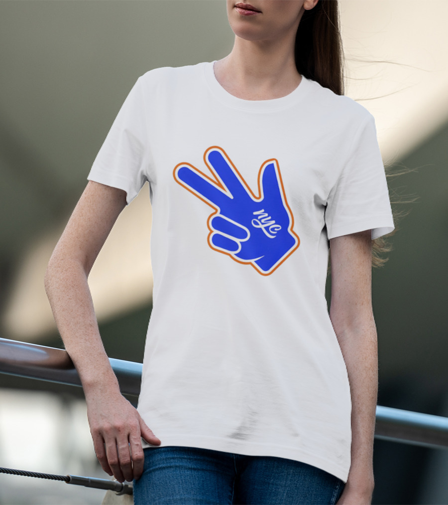 New York Knicks NYC Basketball Peace Sign Three Pointer T-Shirt