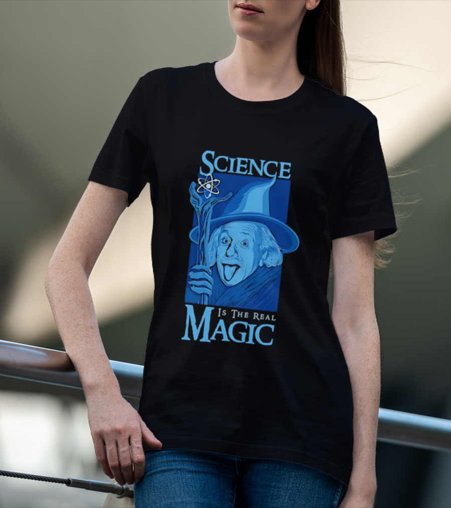 Science Is The Real Magic Einstein Wizard Motif T-Shirt