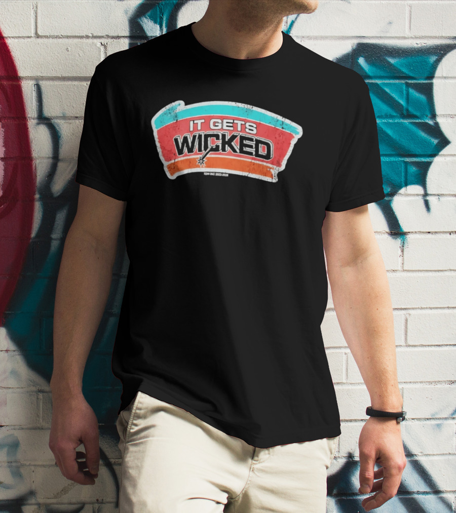 It Gets Wicked Spurs Fiesta Distressed Retro Vintage 2023 T-Shirt