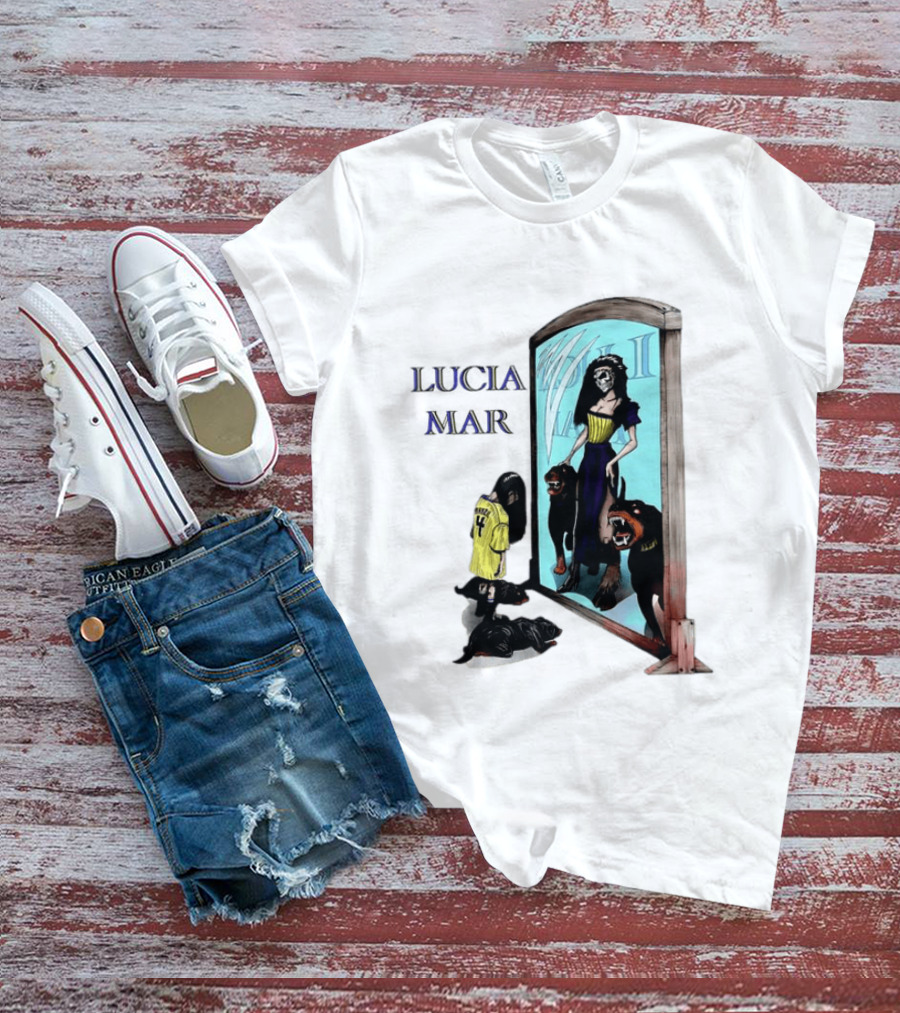Dungeon Crawler Carl Lucia Mar Mirror Reflection With Dogs T-Shirt