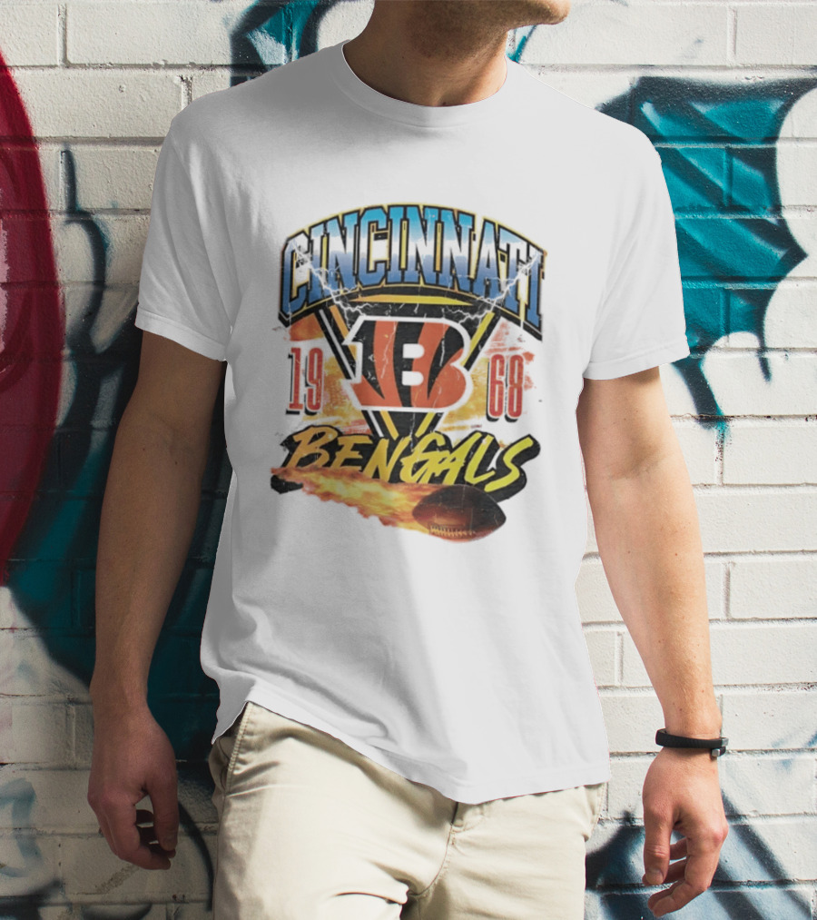 Cincinnati Bengals 1968 Flaming Football Vintage NFL T-Shirt