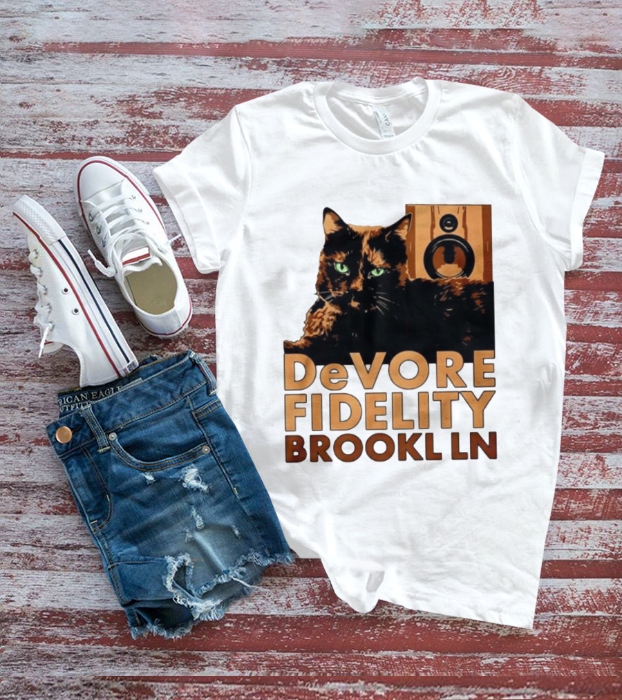 DeVore Fidelity Brooklyn Cat Speaker T-Shirt