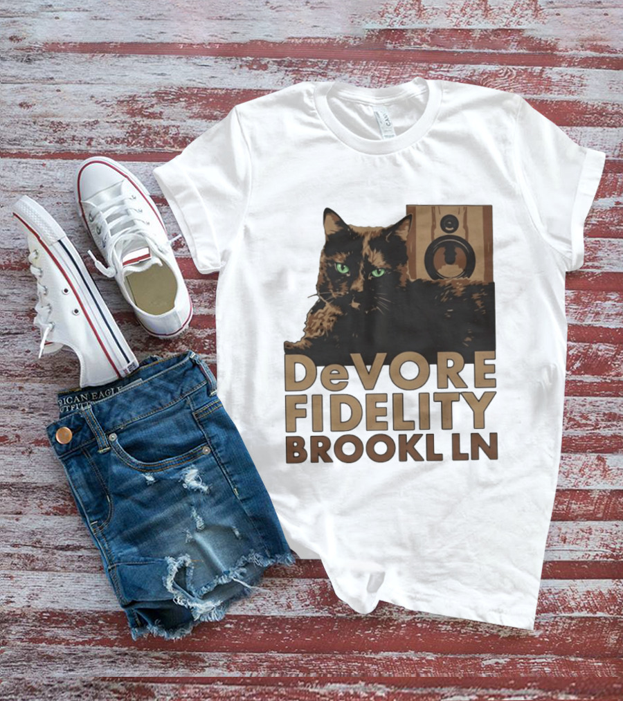 DeVore Fidelity Brooklyn LN Cat Speaker T-Shirt