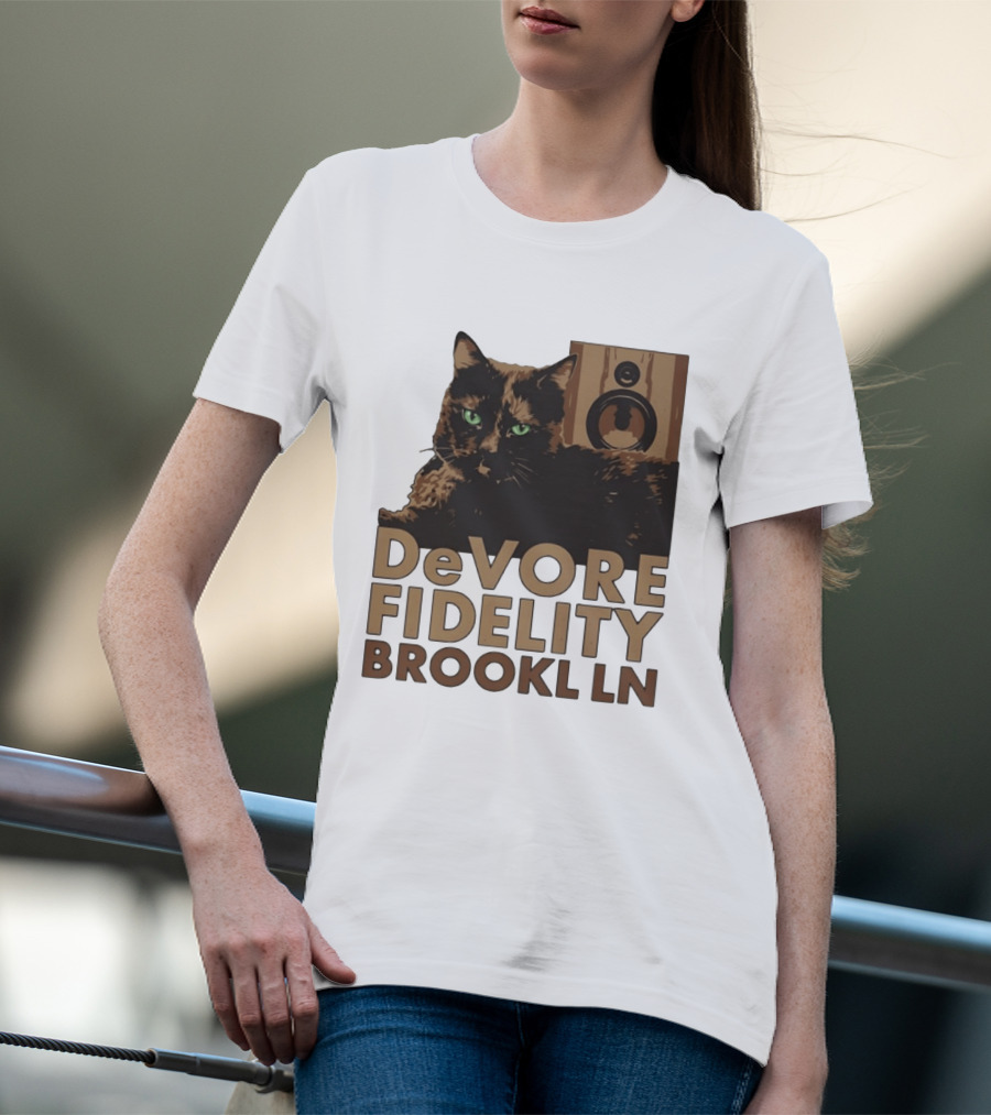DeVore Fidelity Brooklyn LN Cat Speaker T-Shirt