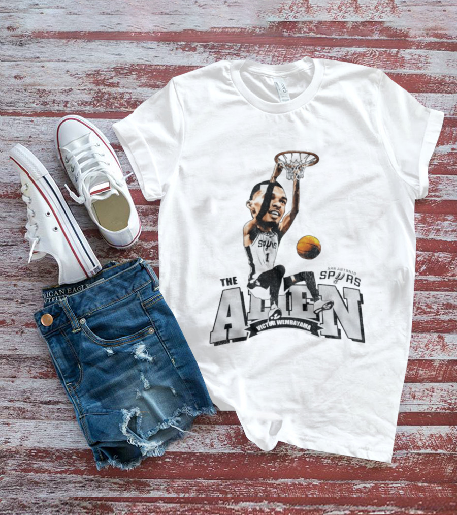 San Antonio Spurs The Alien Victor Wembanyama Basketball Dunk T-Shirt