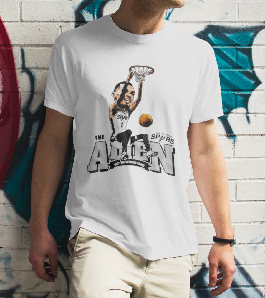 San Antonio Spurs The Alien Victor Wembanyama Basketball Dunk T-Shirt