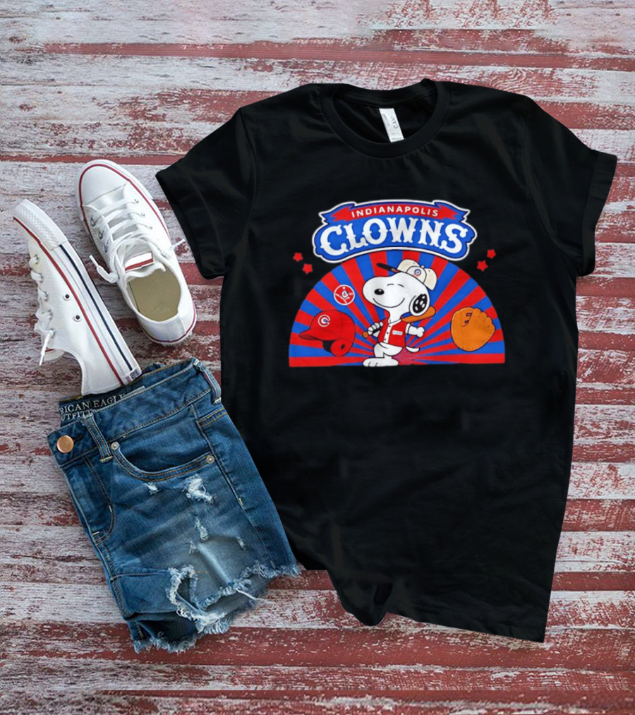 Snoopy Indianapolis Clowns Baseball Vintage Style Red Blue Peanuts Comic Strip Baseball Bat Glove Cap T-Shirt