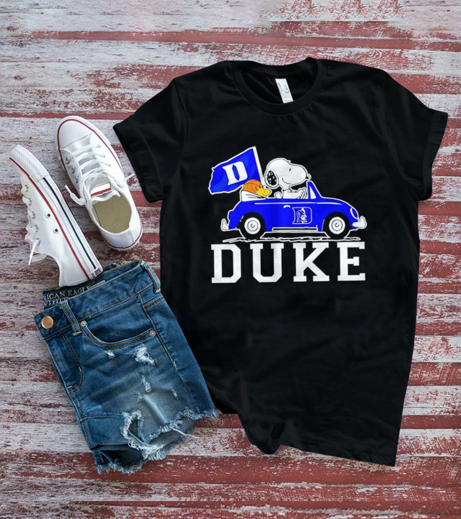Snoopy And Woodstock Driving Duke Blue Car With Duke Blue Devils Flag T-Shirt