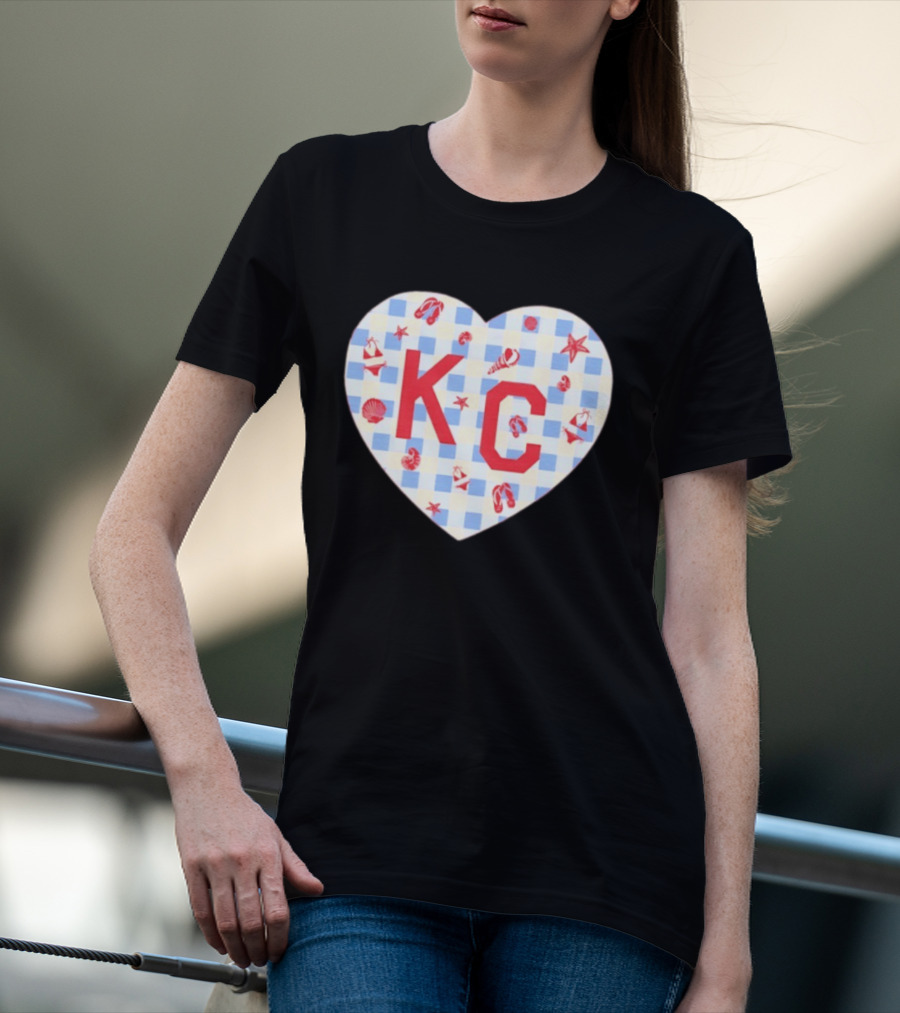 KC Heart Summertime Oatmeal Checkered Seashells And Starfish T-Shirt
