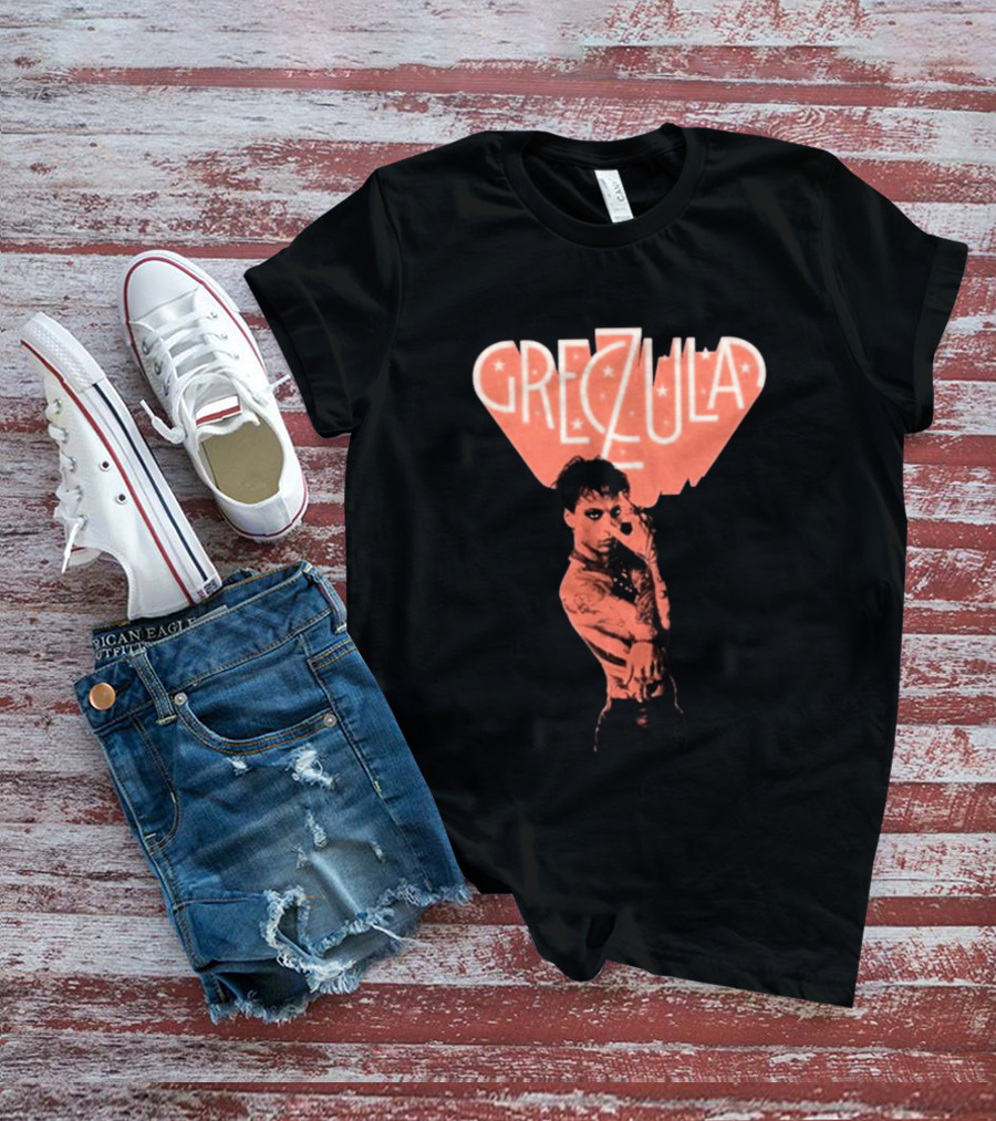 Greczula Tour Tattooed Performer With Edgy T-Shirt