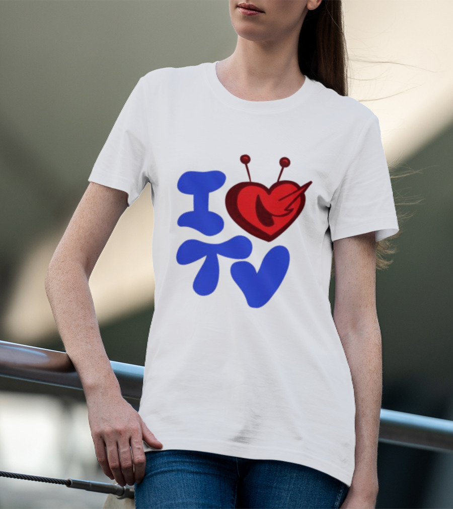 I Love TV Blue Red Heart Antenna T-Shirt