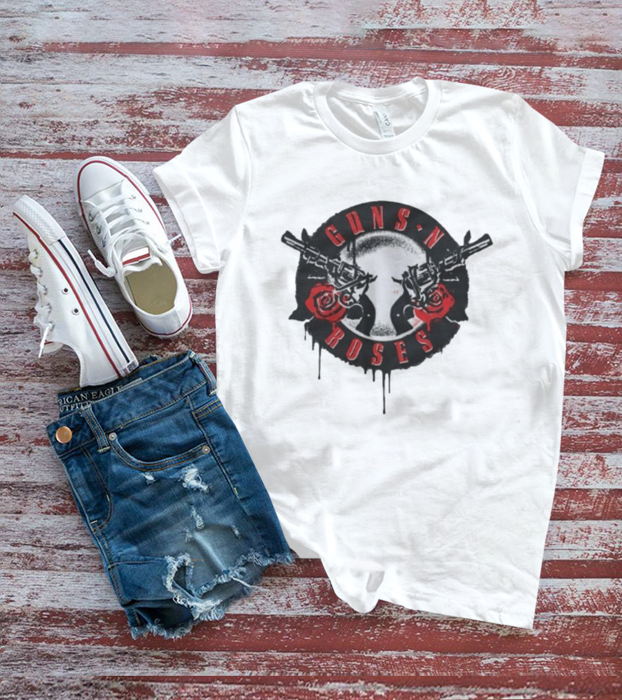 Guns N Roses World Tour 2026 Spray Painted Skull And Roses T-Shirt