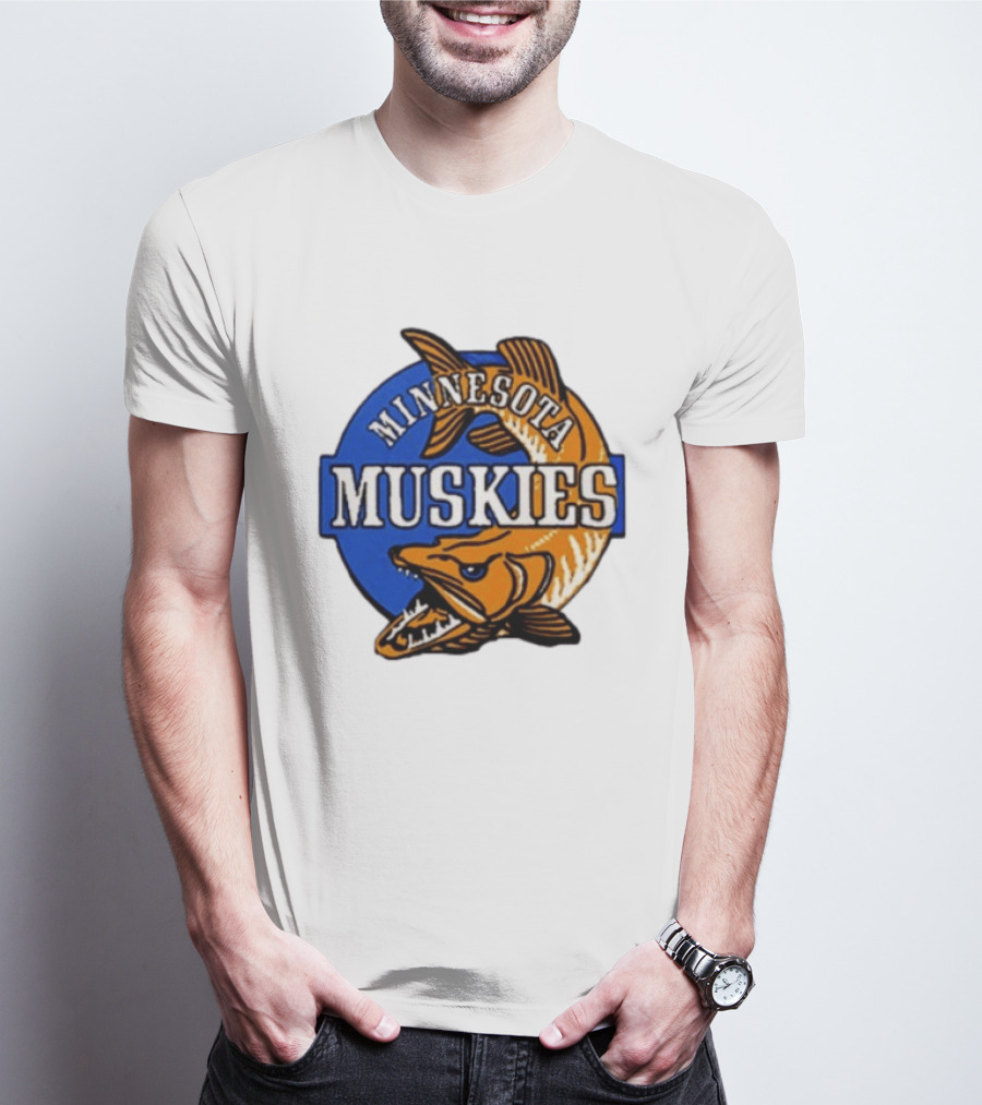 Minnesota Muskies Fishing Muskie T-Shirt