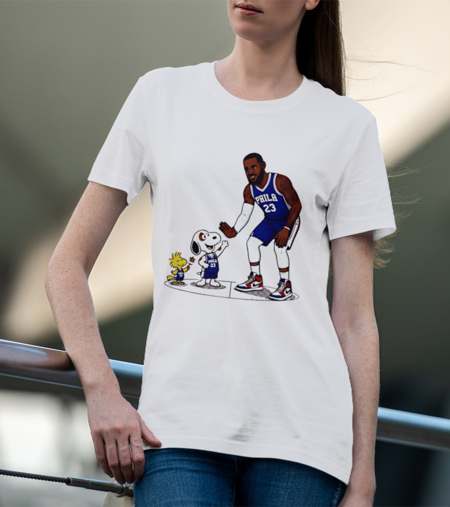 Snoopy Woodstock High Five LeBron James 23 Philadelphia 76ers Collaboration T-Shirt